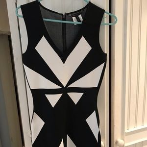Black & white geometric shaped BCBG bandage dress